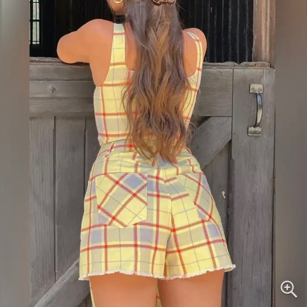 WeWoreWhat x Revolve Boyfriend Short Plaid Garden Glade